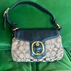 Coach Bleeker Legacy signature shoulder with buckle.Handbag